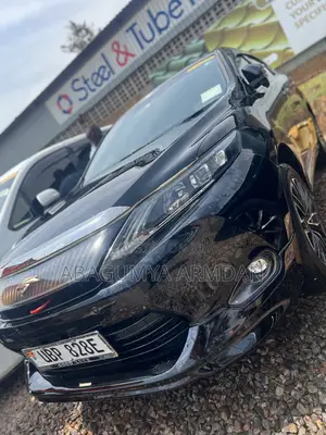 Toyota Harrier 2.0 2015 Black