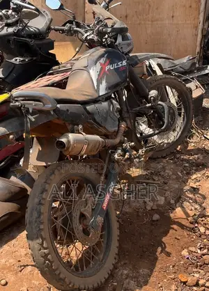 Hero Xtreme 200S 2019 Black