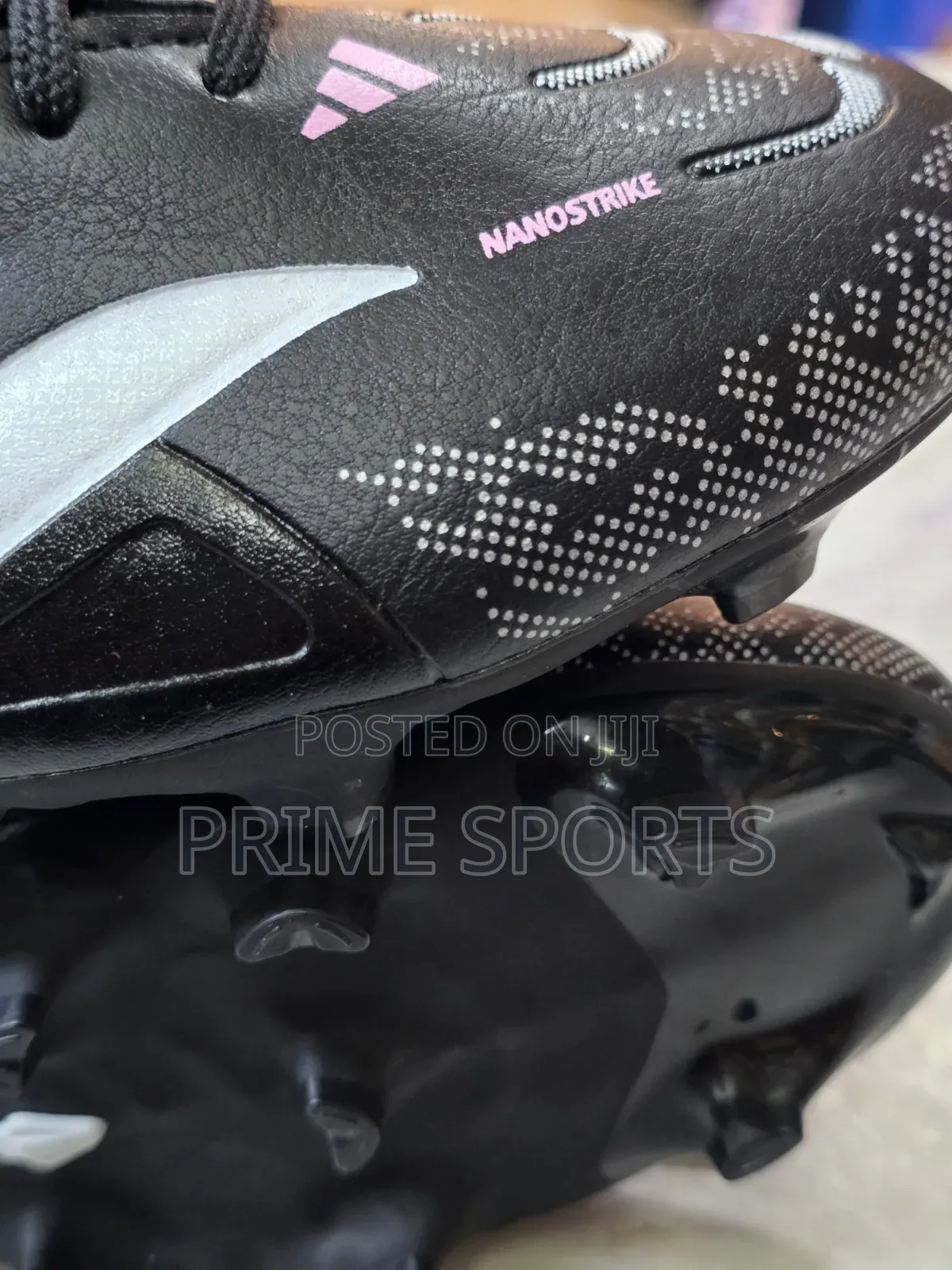 Football Shoes Predator Top Quality