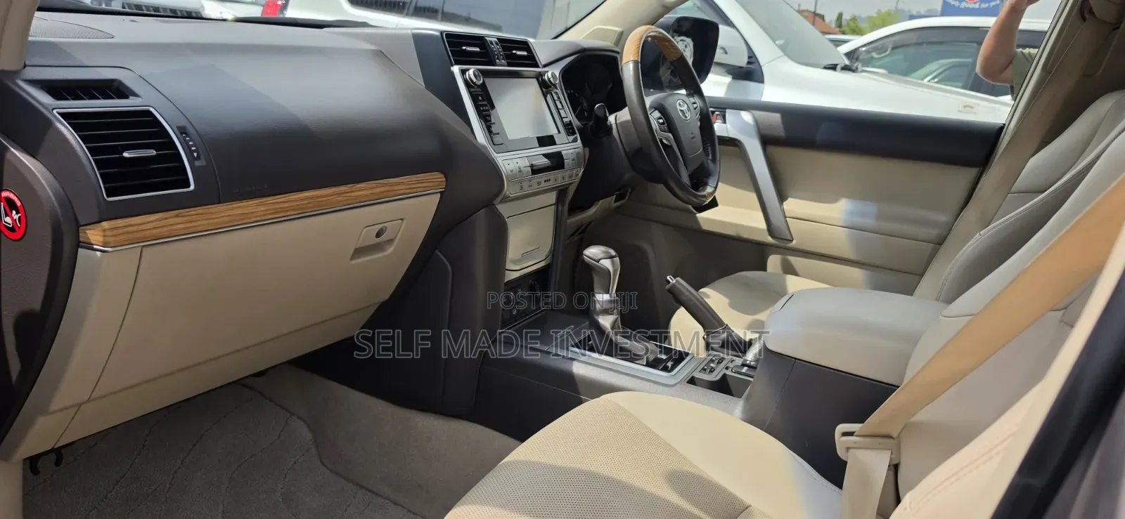 Toyota Land Cruiser Prado 2019 Ivory