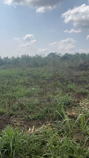 MUKONO KIYUNGA Land for Sale