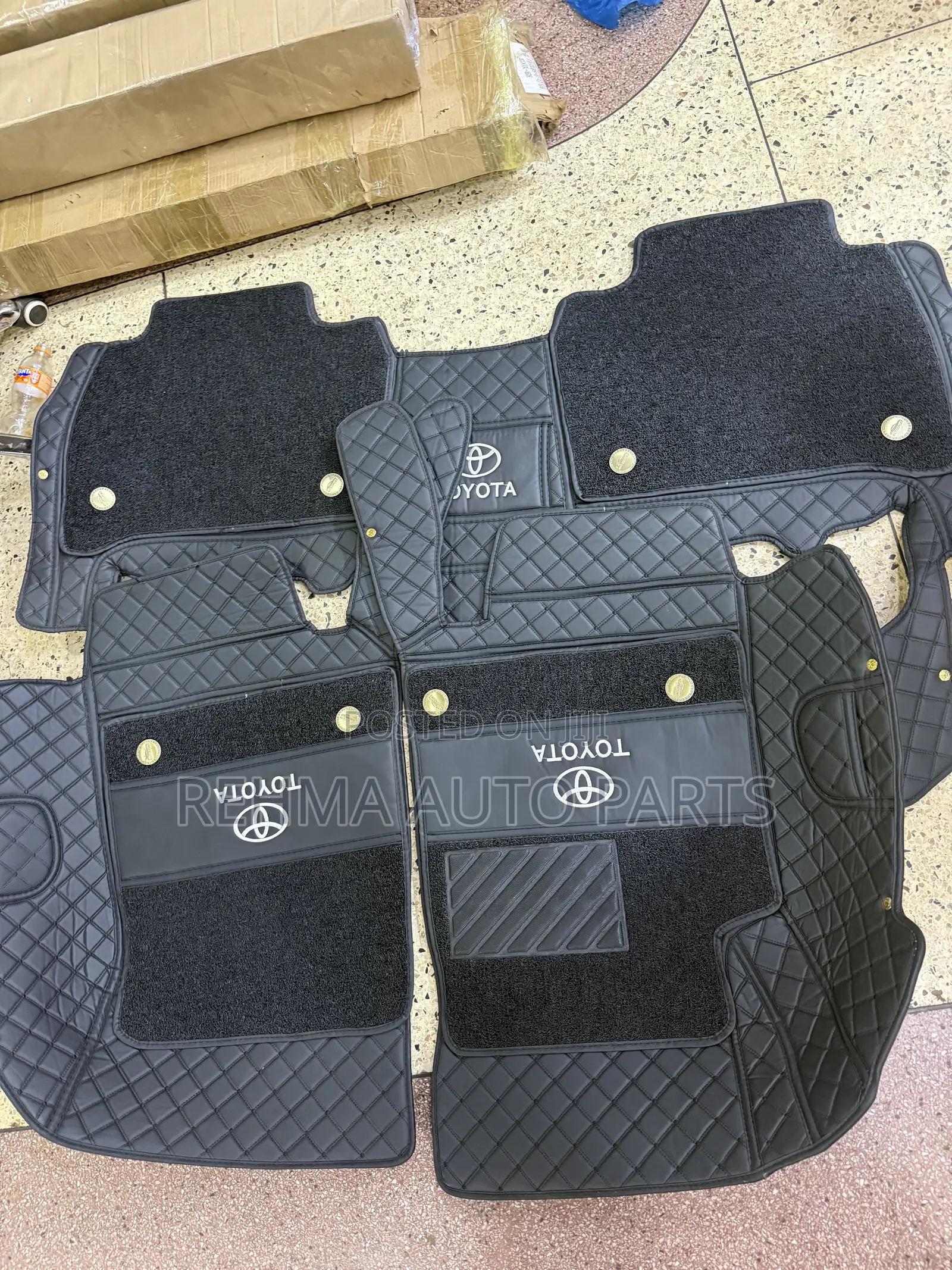 Universal Toyota 7D Luxury Car Carpets