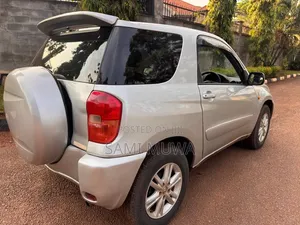Toyota RAV4 Automatic 2003 Silver