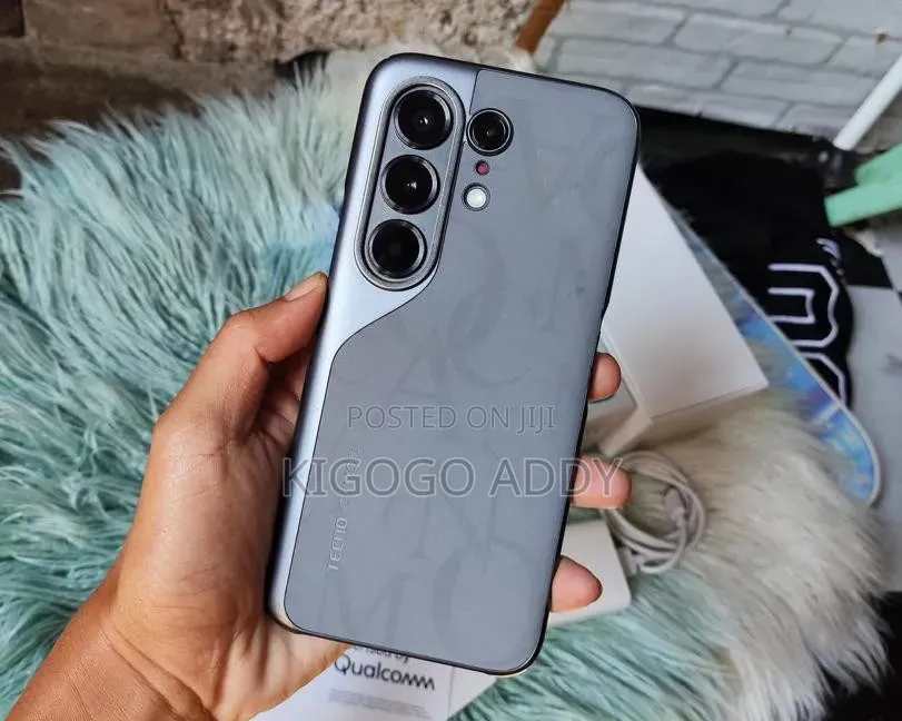 New Tecno Camon 50 Ultra 512 GB Gray