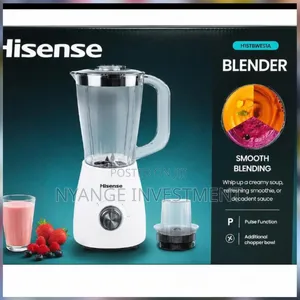 Hisense H15TBWES1A 2-in-1 Blender and Grinder With a 1.5-Liter Jug.
