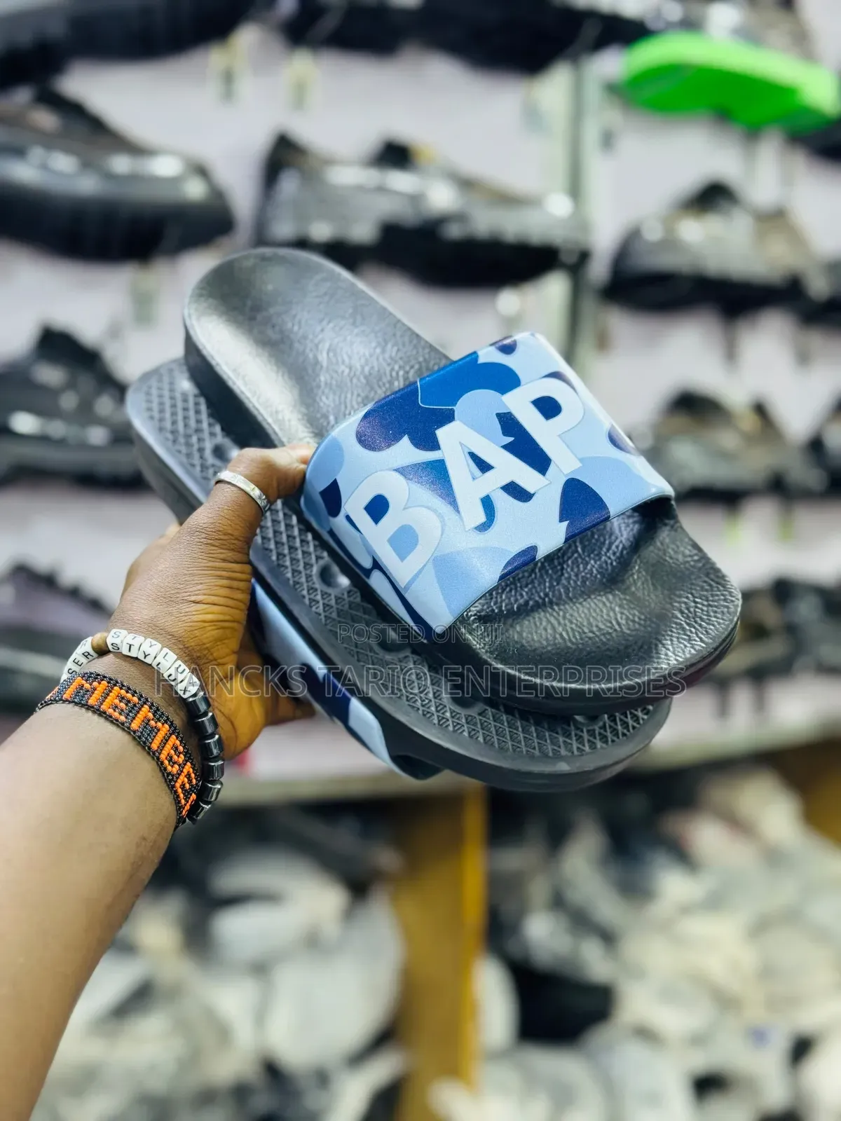 Men's Stylish Shark Camo Slide Sandals