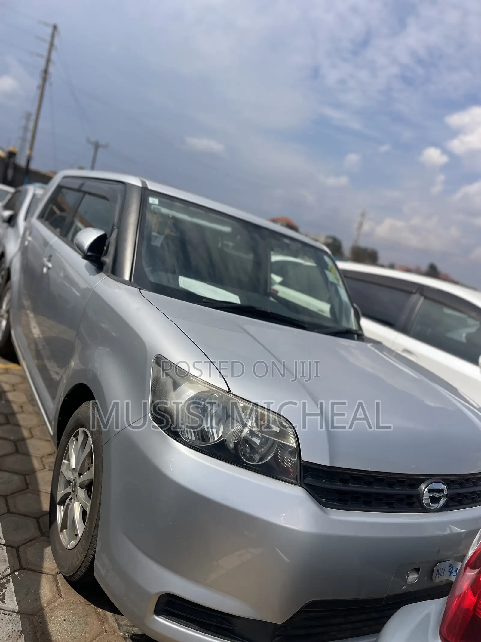 Toyota Corolla Rumion Hatchback 1.5 FWD 2012 Silver