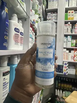 Creightons Salicylic Acid Exfoliating Toner