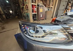 Volkswagen Tiguan 2012 - 2017 Headlamp