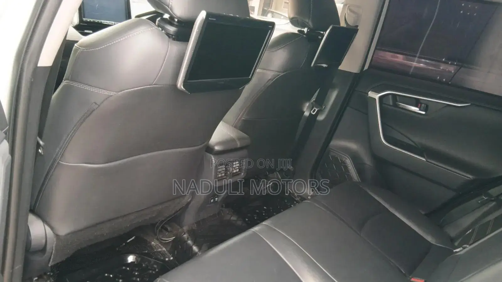 Toyota RAV4 2020 White