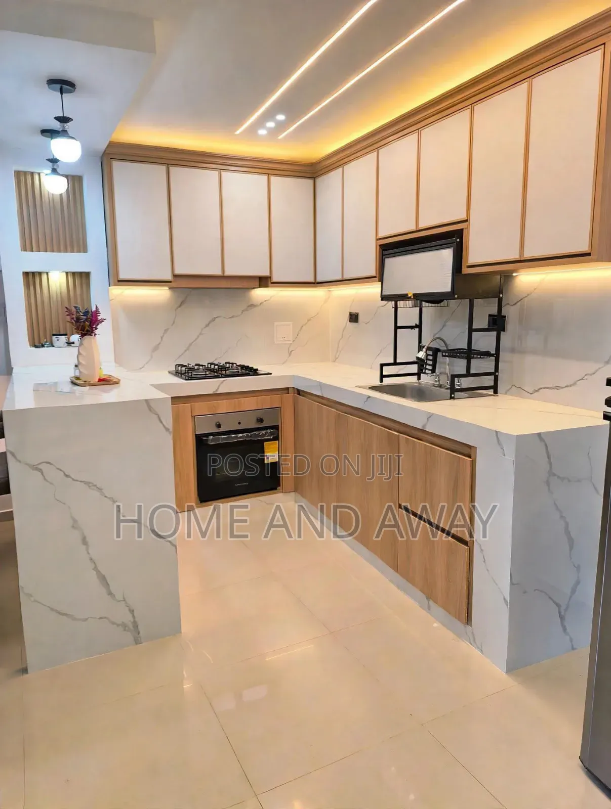 Kitchen Cabinets/Swiz Kitchen Cabinets in Any Colour From 8,500,000/-