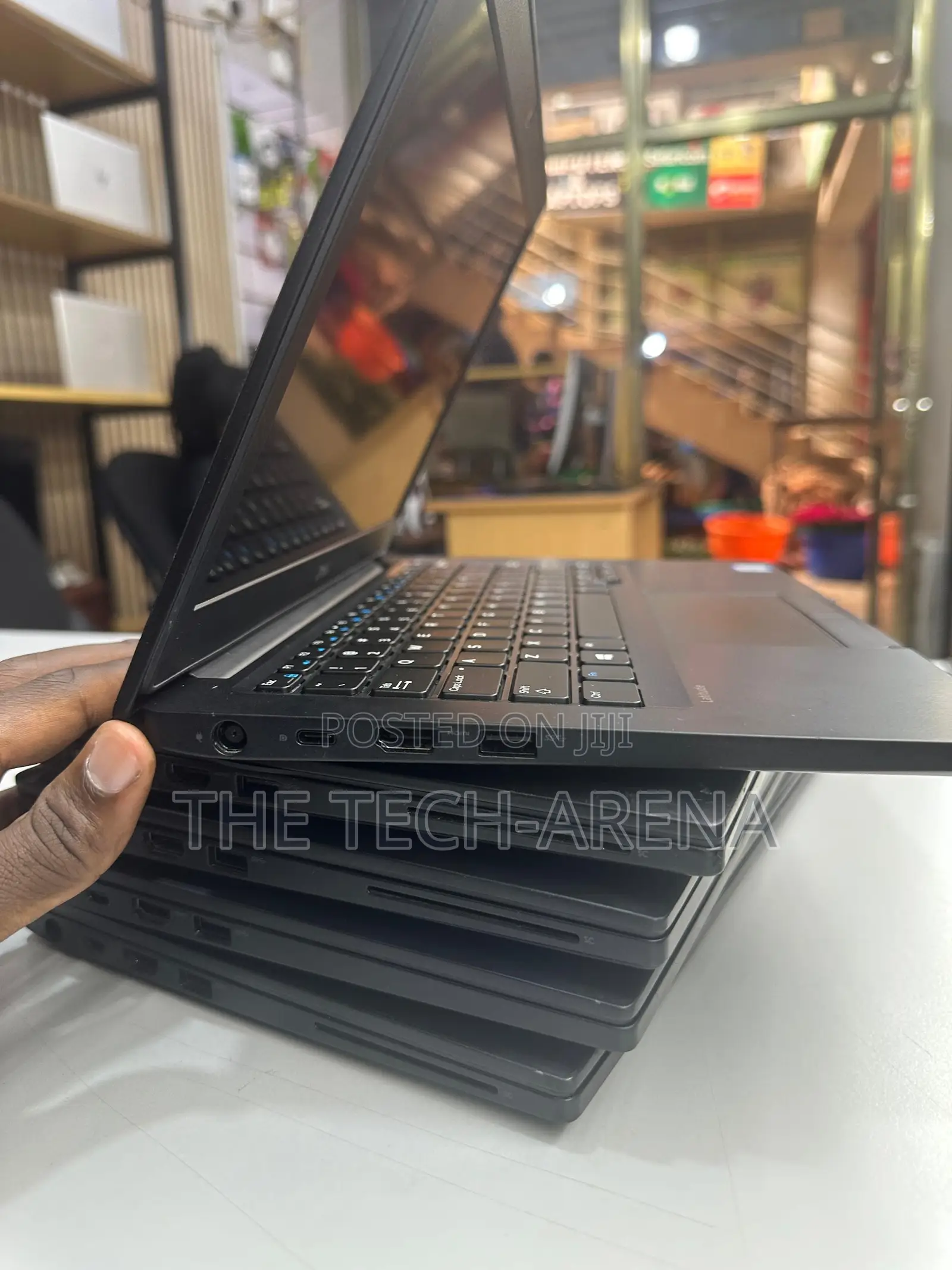 New Laptop Dell Latitude 7280 8GB Intel Core i7 SSD 256GB