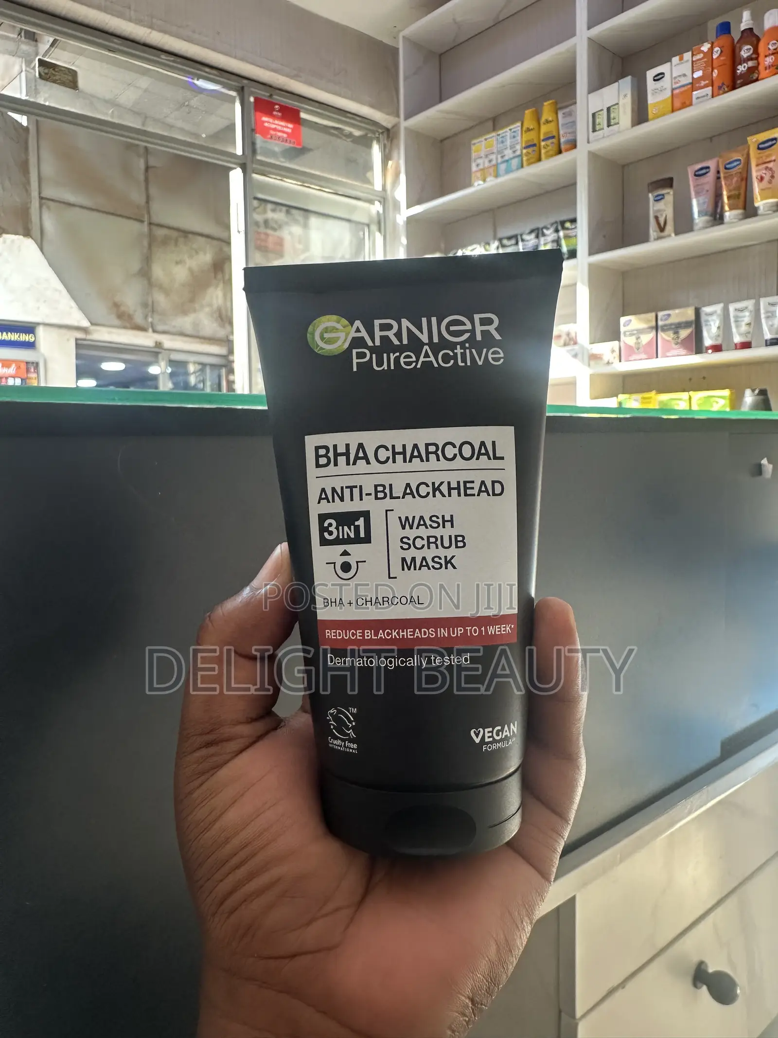 Garnier 3in1 Charcoal Anti-Blackhead Mask-Wash-Scrub