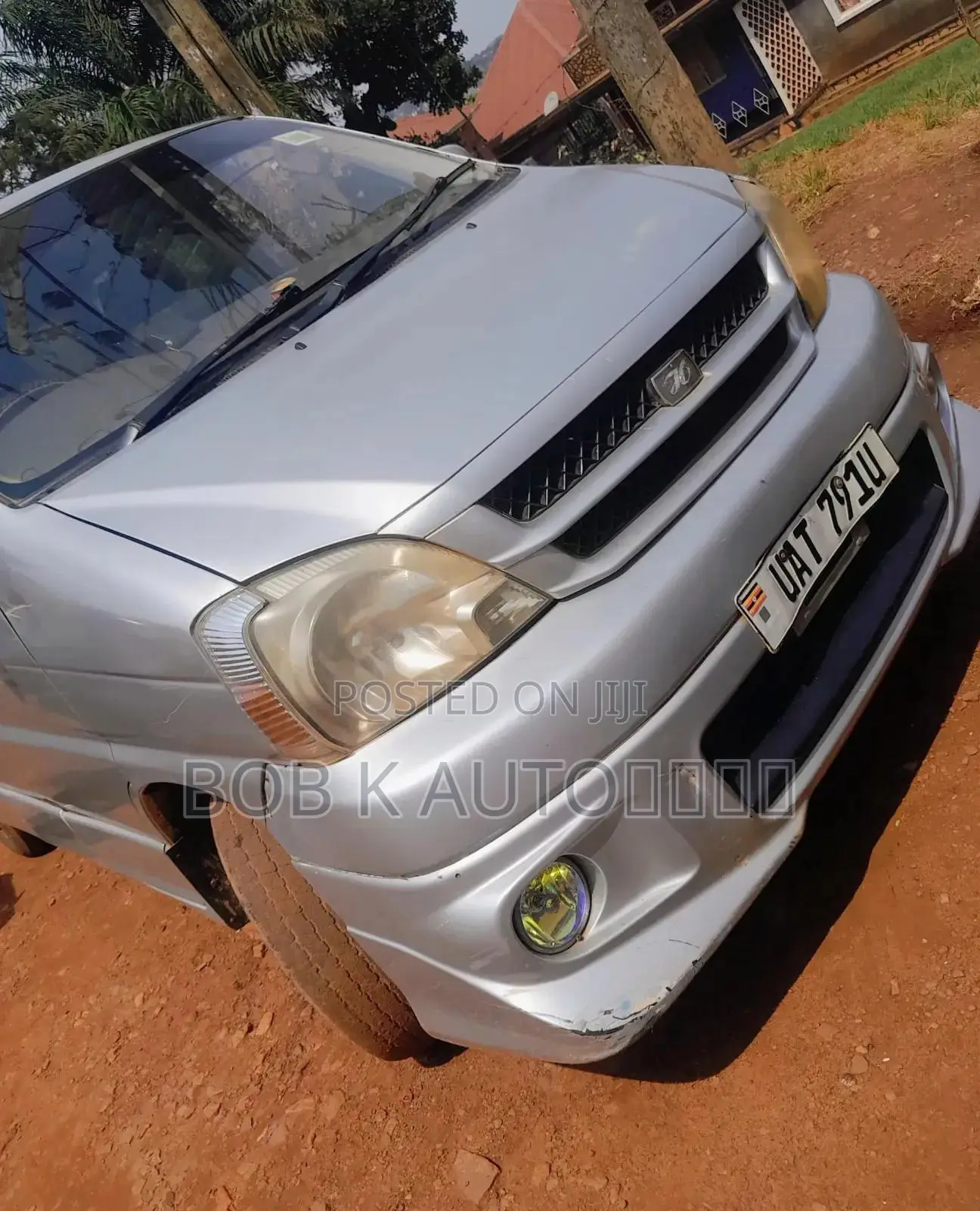 Toyota Regius 1998 Silver