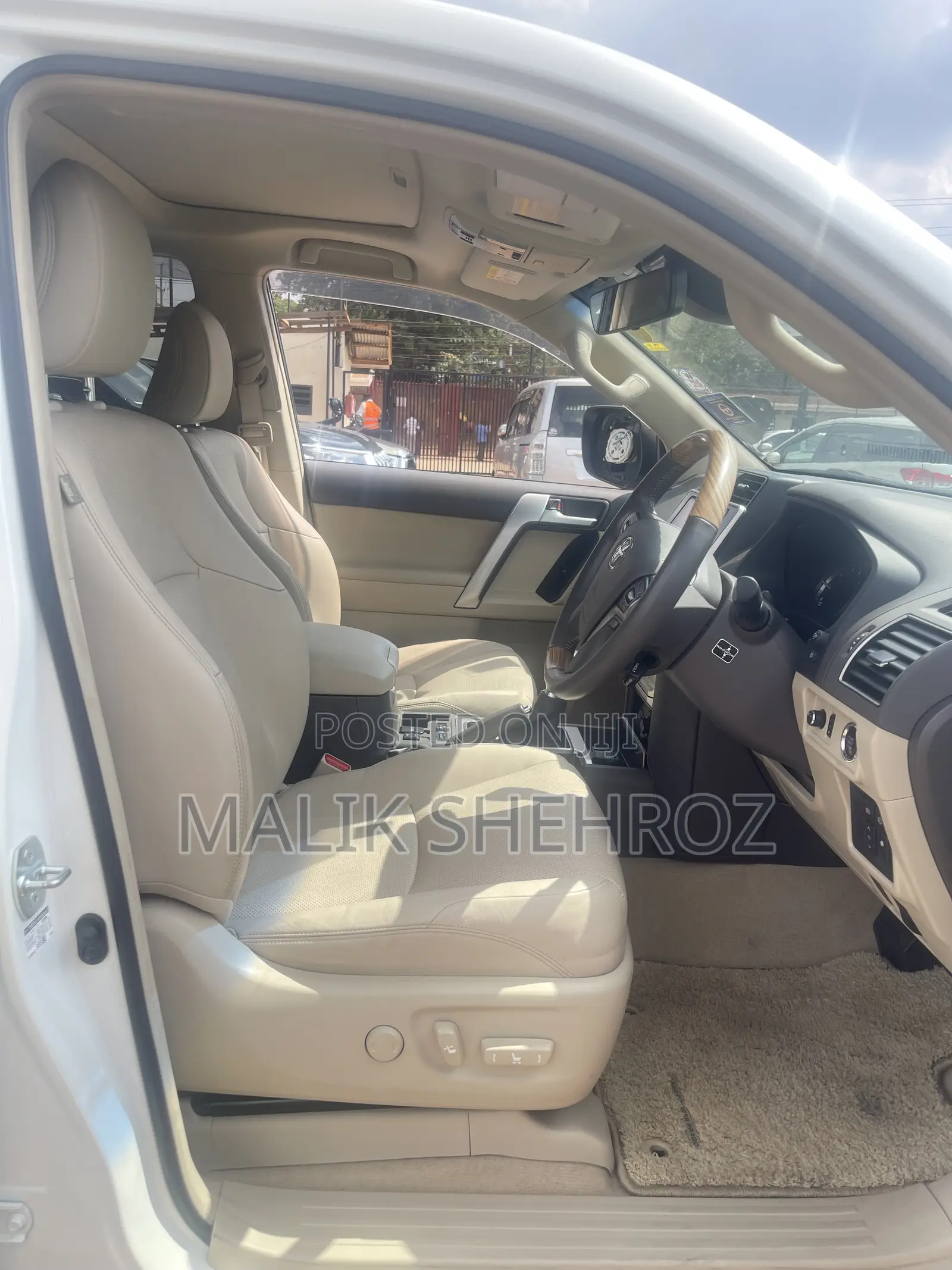 Toyota Land Cruiser Prado 2.7 2018 White