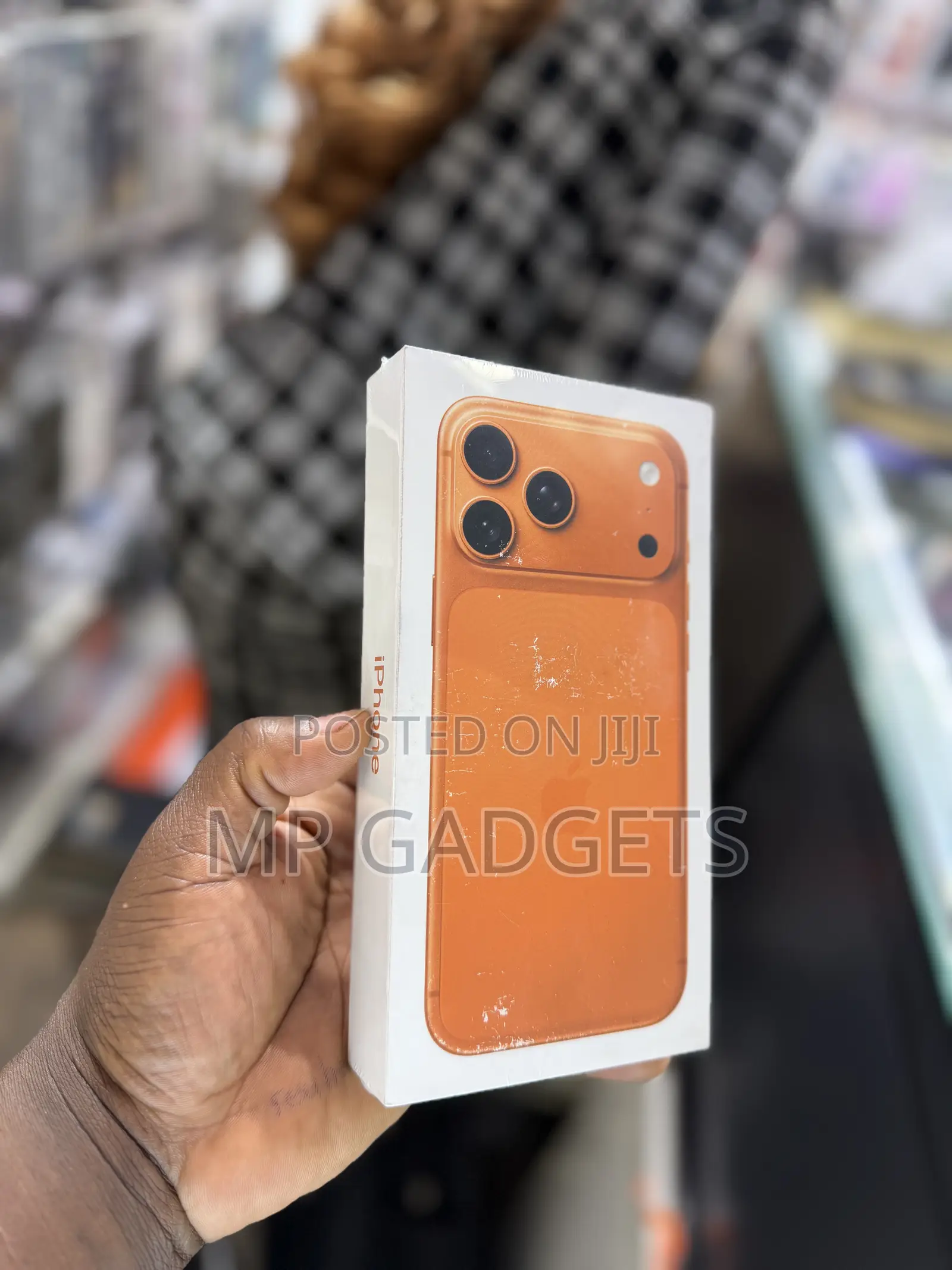 New Apple iPhone 17 Pro Max 256 GB Orange