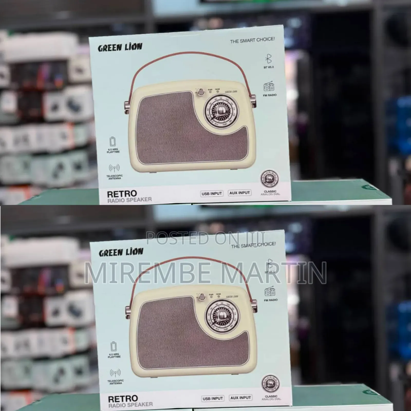 Green Lion Retro Radio Speaker Featuring a Classic Analog