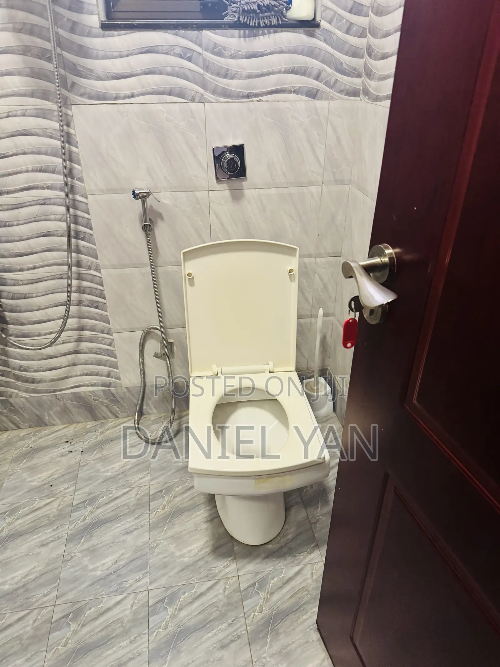 3bdrm Apartment in Smart Apartment, Central Division for sale