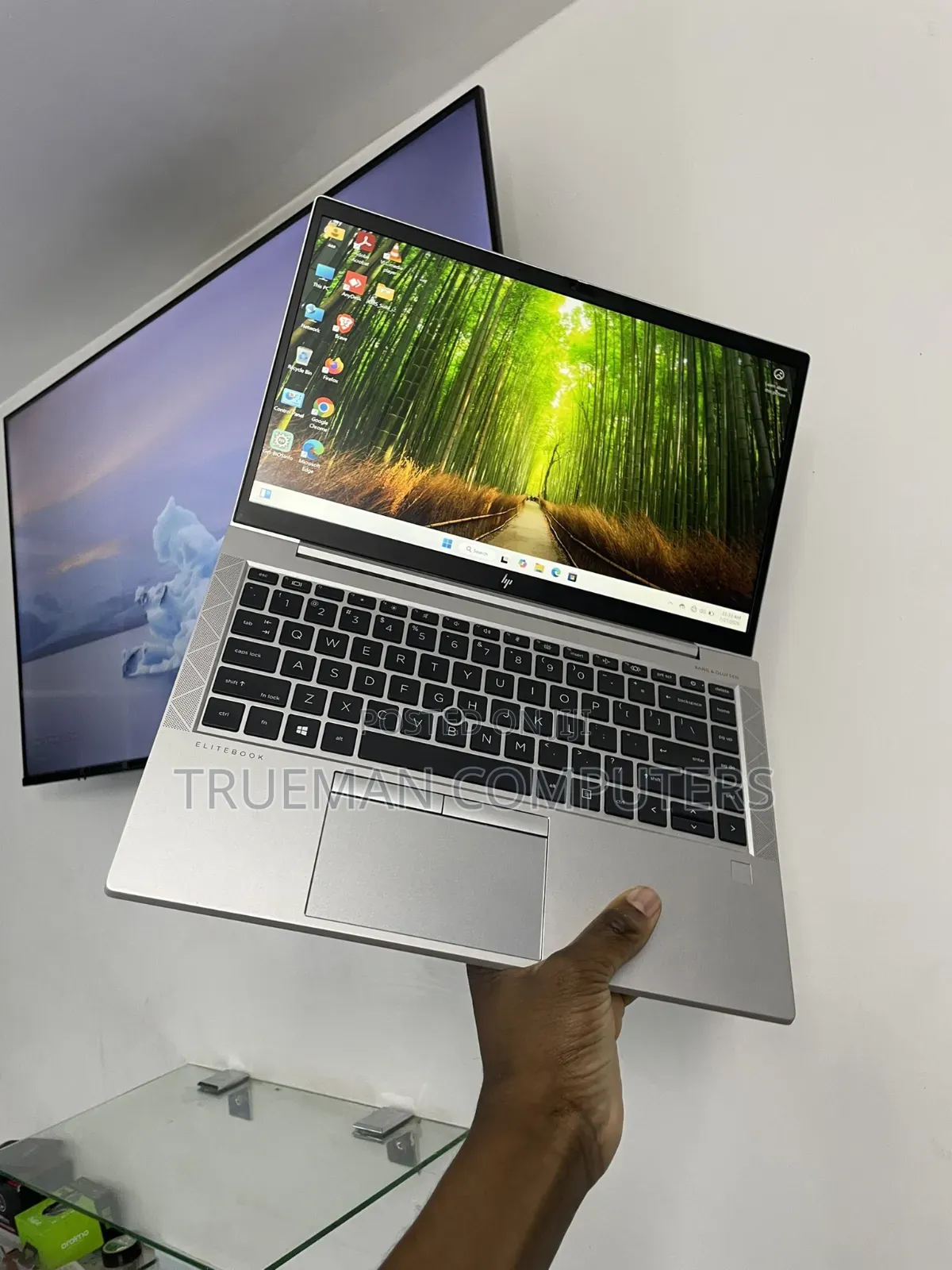Laptop HP EliteBook 845 G7 8GB AMD Ryzen 5 SSD 256GB