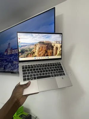 Laptop HP EliteBook x360 1030 G7 16GB Intel Core i7 SSD 512GB