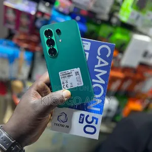 New Tecno Camon 50 Pro 256 GB Green