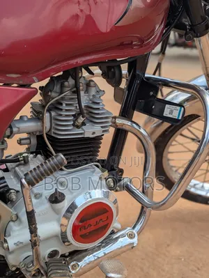 Bajaj Boxer 2024 Red