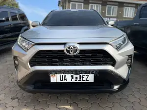 Toyota RAV4 2020 Silver
