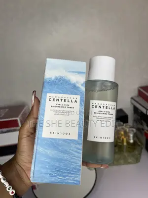 Skin1004 Madagascar Centella Hyalu Cica Brightening Toner