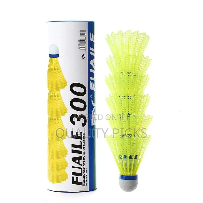 Set of 6 Piece 300 Shuttlecock Set Badminton Balls
