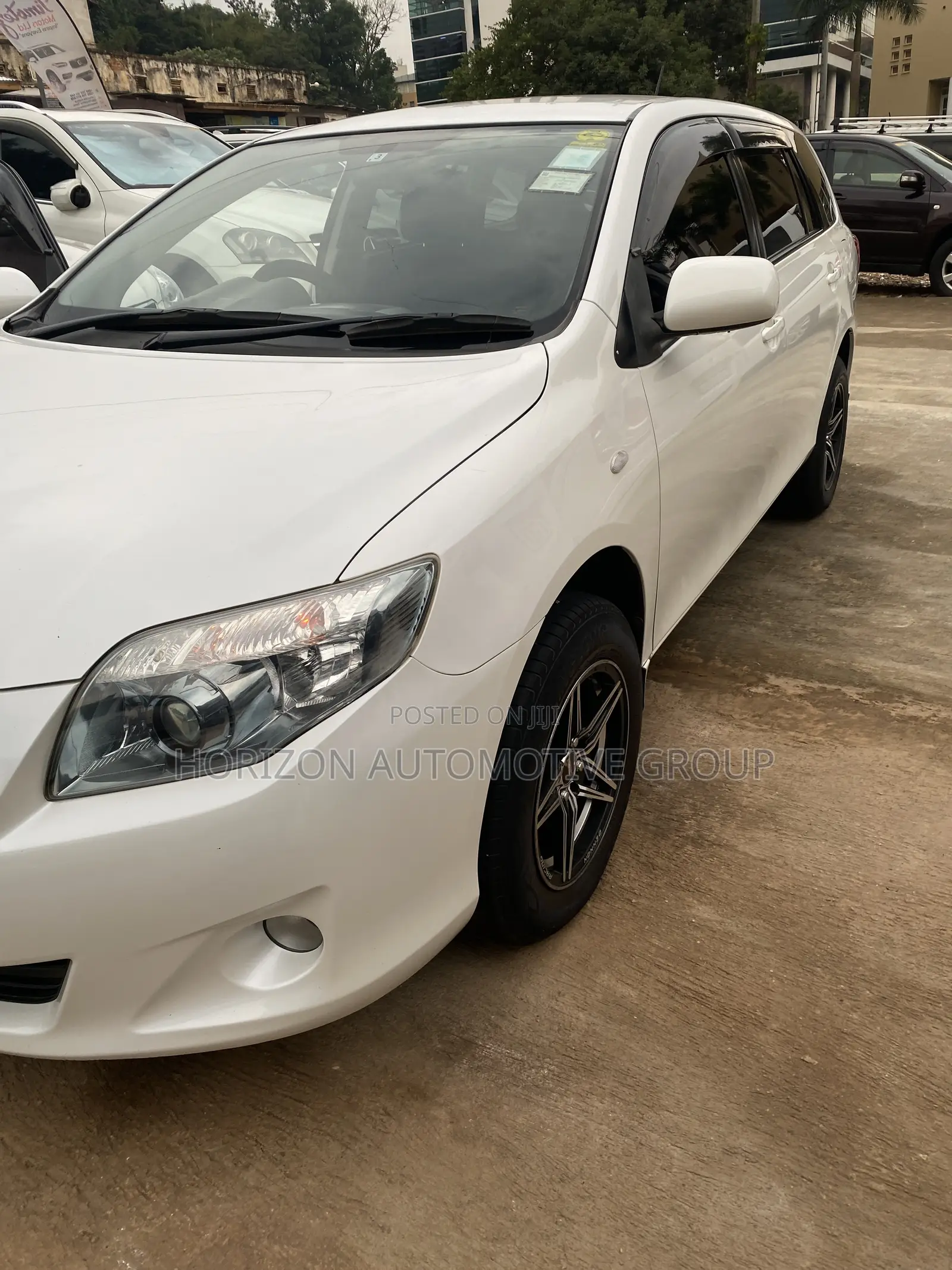 Toyota Corolla Fielder 1.5 Petrol FWD 2010 White