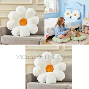 21.65In Cute Flower Throw Pillow Plush Floor Cushion Pillow as Room