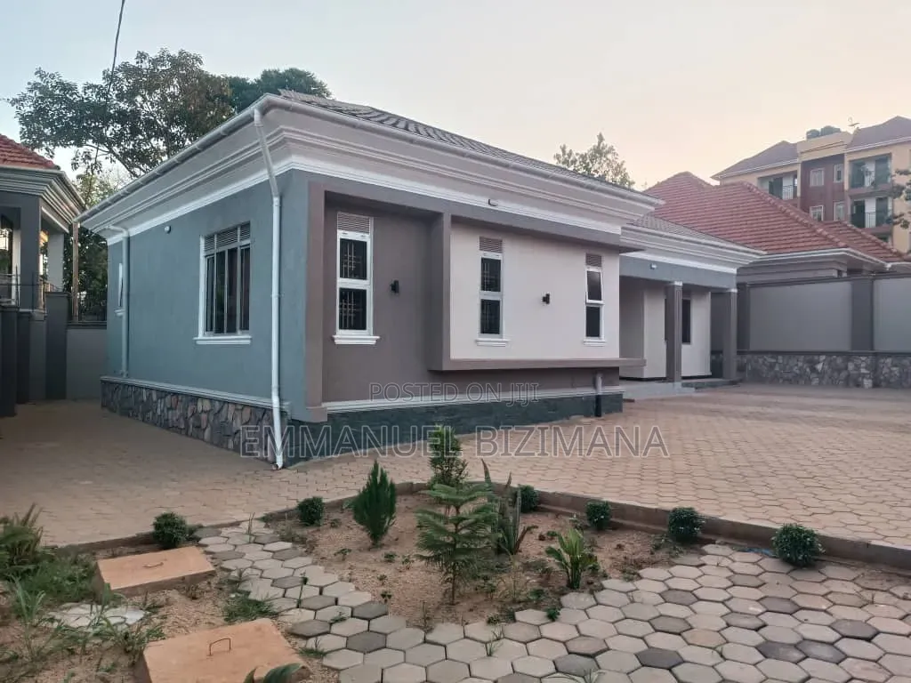 Furnished 4bdrm Bungalow in Kira, Central Division for sale