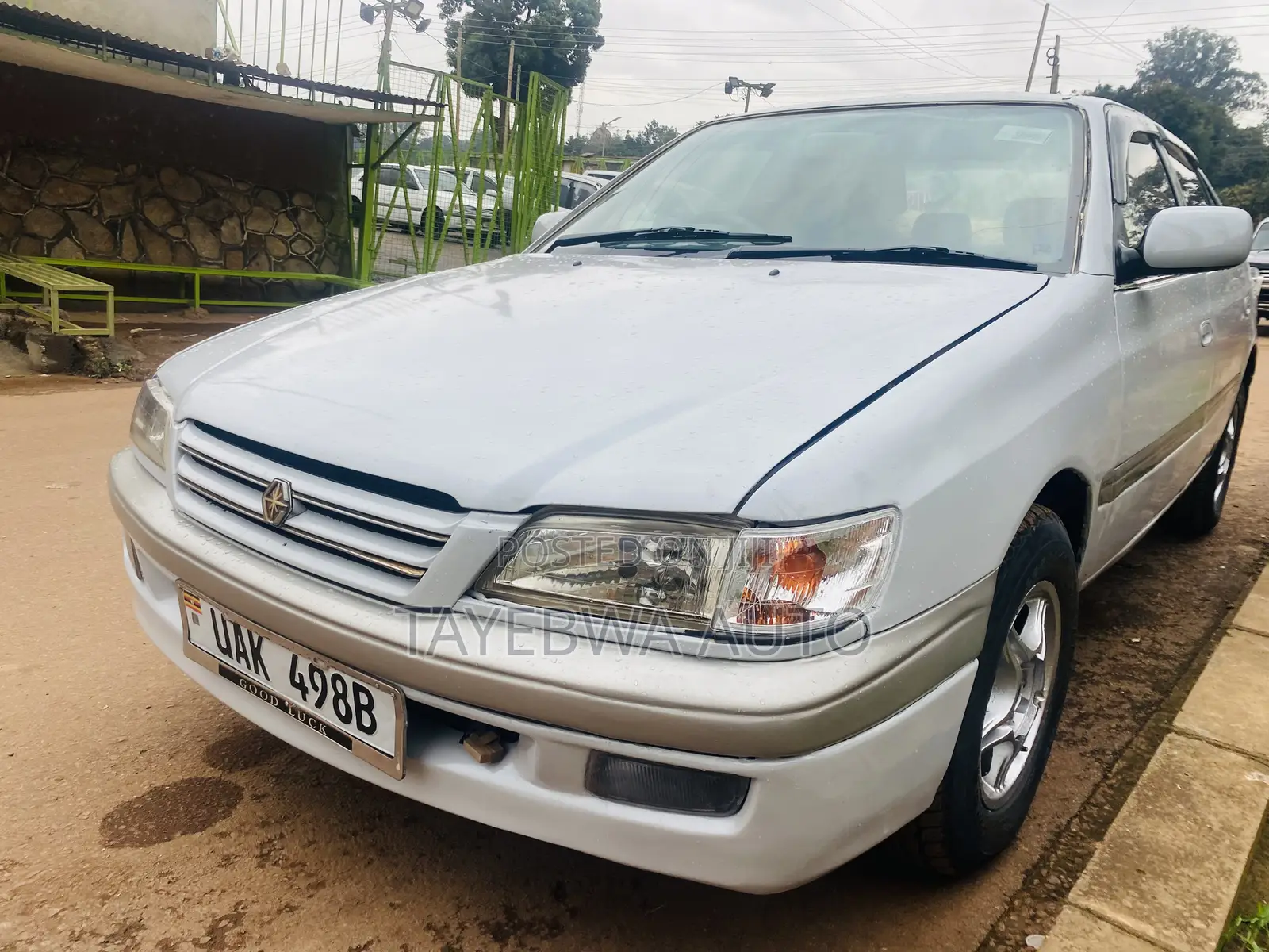 Toyota Corona Premio 1997 White