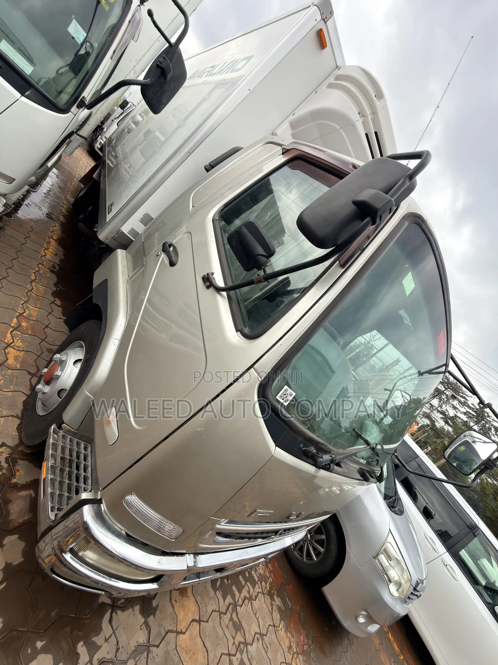 Refrigerator Fuso Fighter