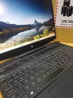 Laptop HP Pavilion Gaming Laptop 15-dk2xxx 16GB Intel Core i5 SSD 512GB