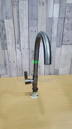 Simple Kitchen Sink Taps