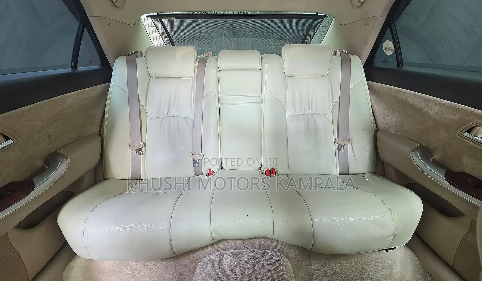 Toyota Crown 2012 Black