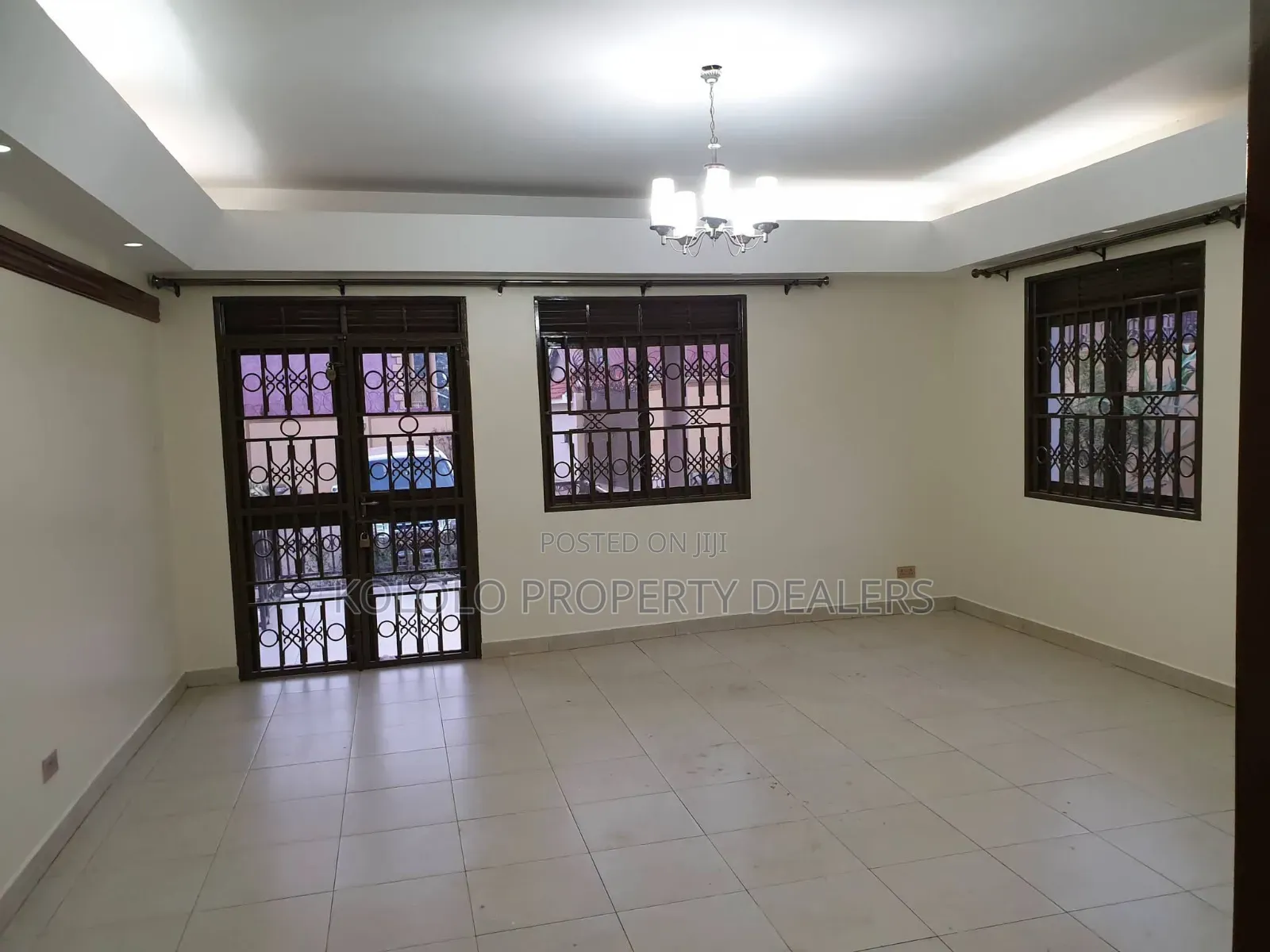 5bdrm Bungalow in Namugongo, Central Division for rent