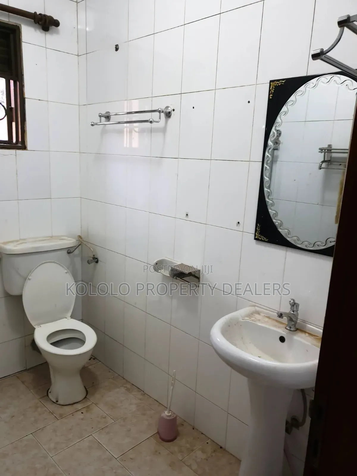 5bdrm Bungalow in Namugongo, Central Division for rent