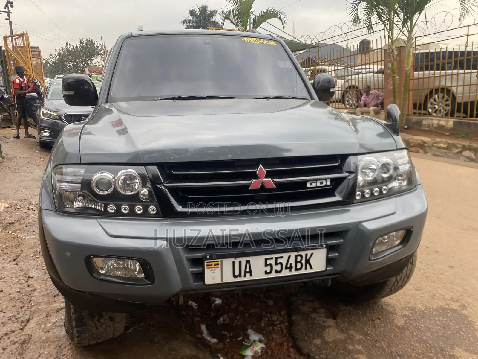 Mitsubishi Pajero 2010 Gray