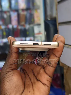Google Pixel 8 128 GB Bronze