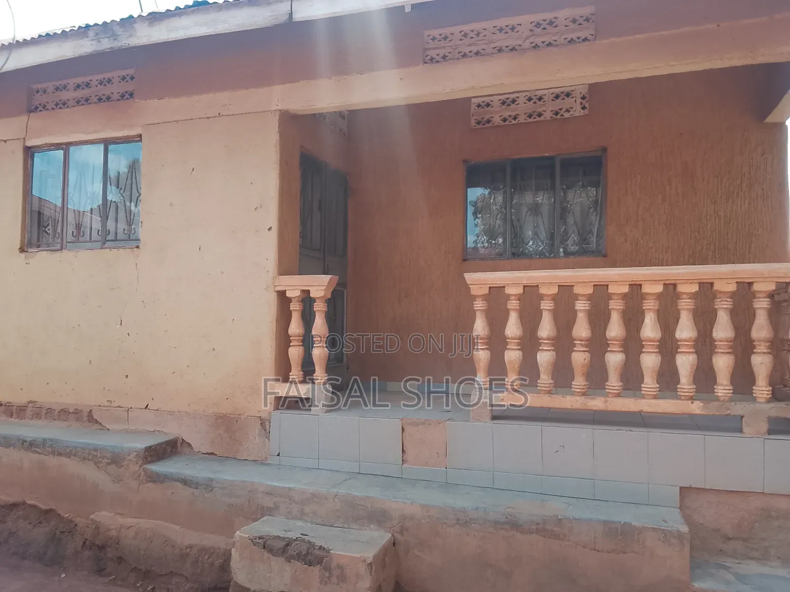 2bdrm House in Central Division for sale