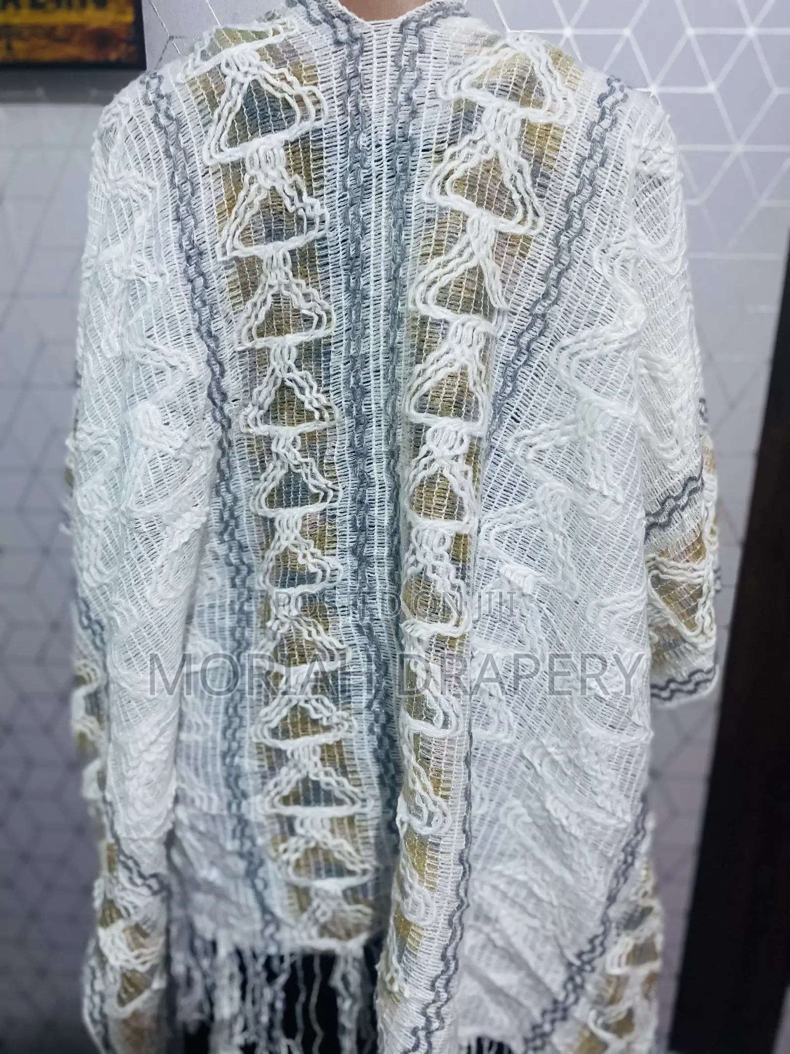 Stylish Women's Knitted Ponchos Capes Shawls-Lightweight- Free Size
