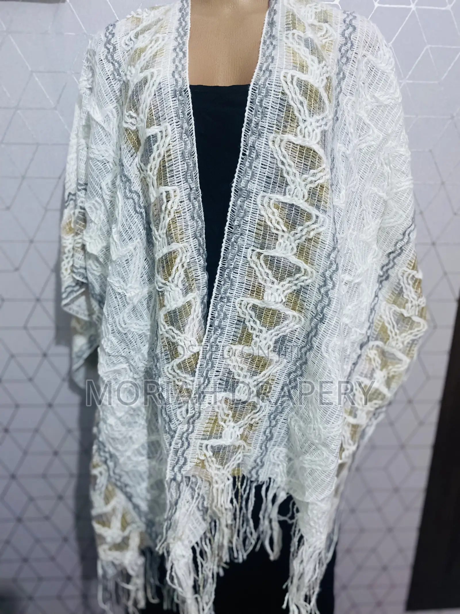 Stylish Women's Knitted Ponchos Capes Shawls-Lightweight- Free Size