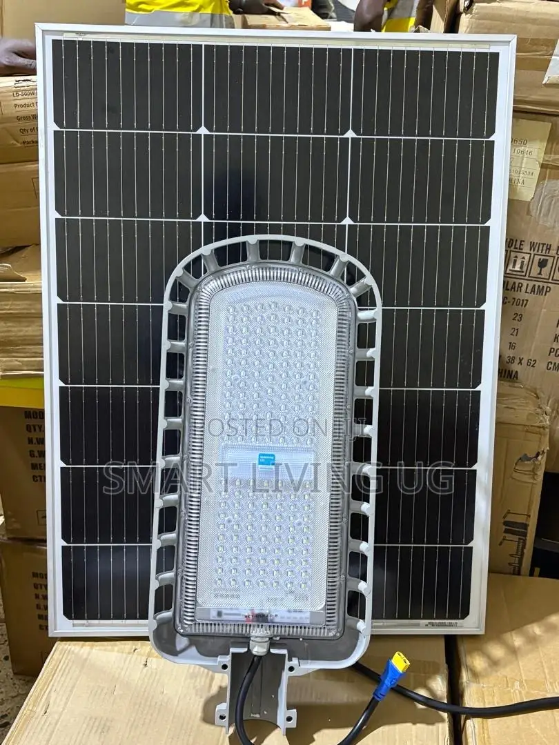 Blue Carbon 500W LED Solar Street Light for Roads Compounds