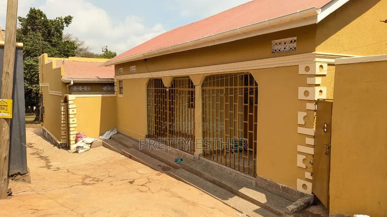 Furnished 2bdrm House in Nansana, Central Division for sale