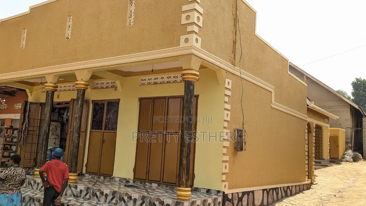 Furnished 2bdrm House in Nansana, Central Division for sale