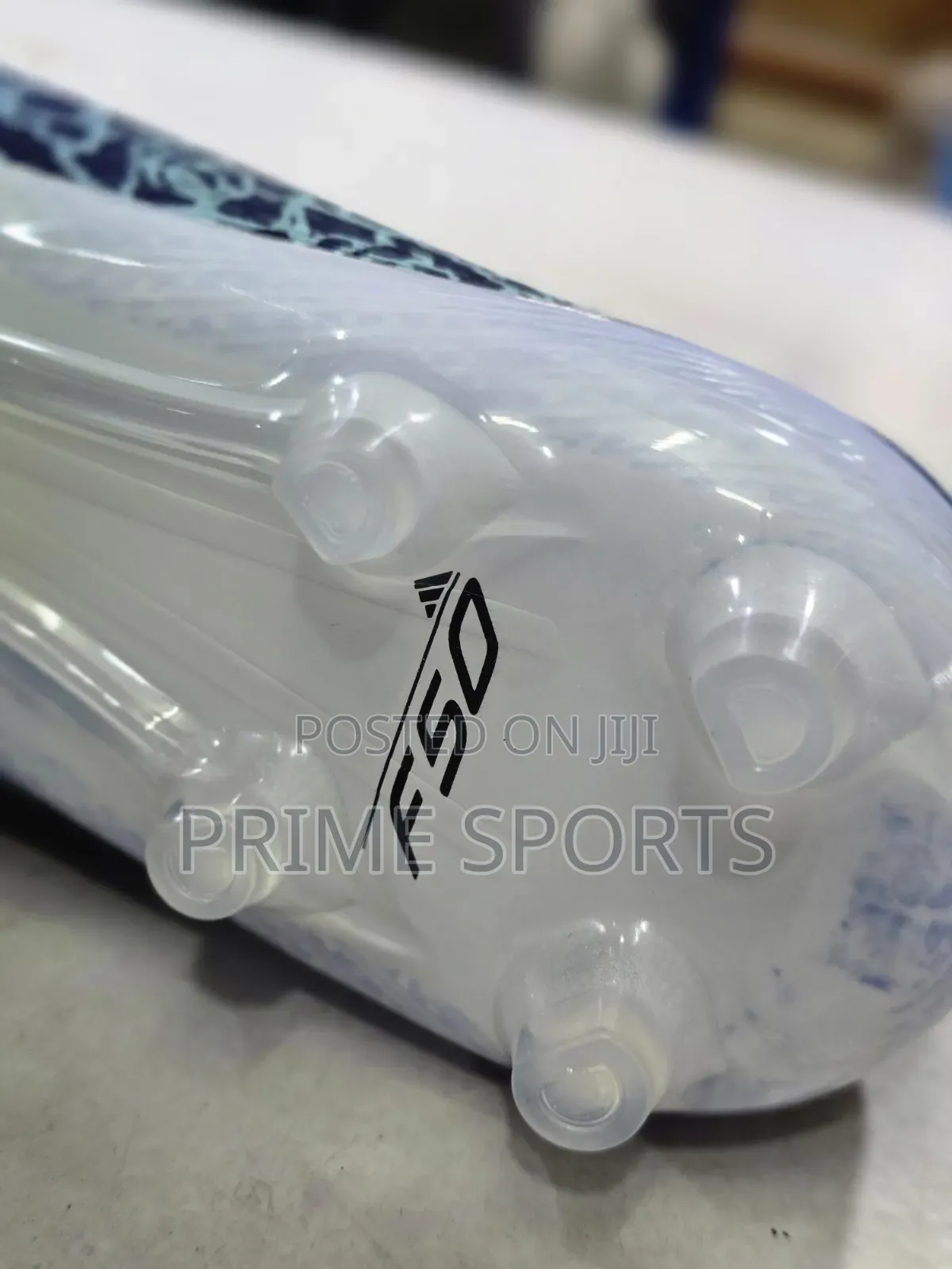 Football Shoes F50 Heartbreaker