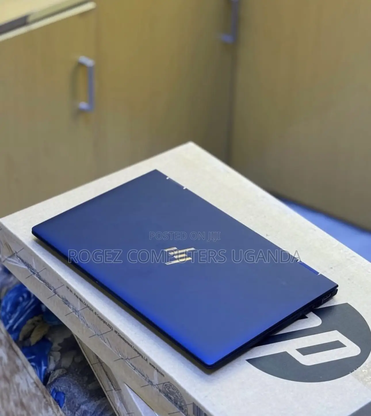 New Laptop HP Dragonfly G2 32GB Intel Core i7 SSD 512GB