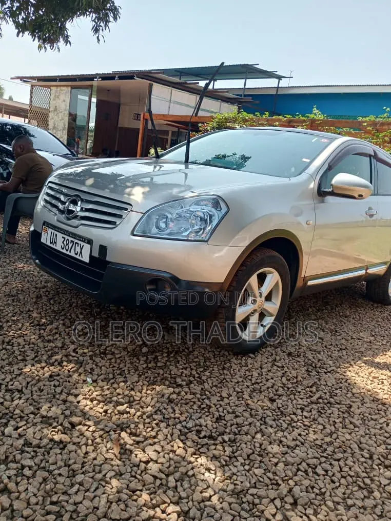 Nissan Dualis 2011 Silver